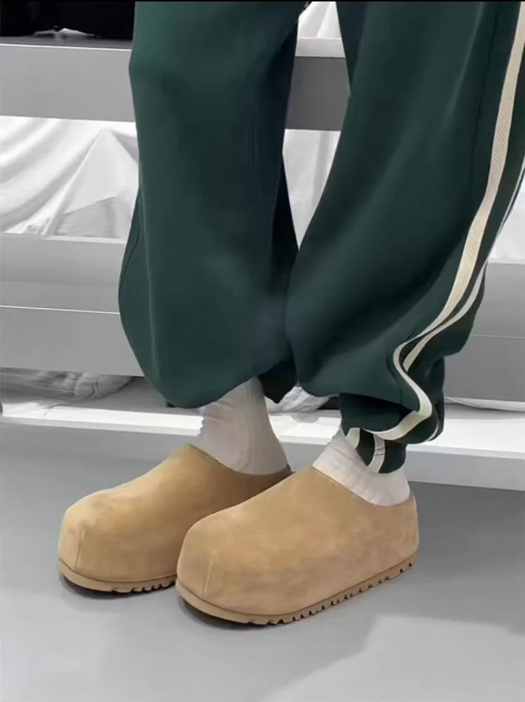 Comfy Women's Platform Clogs