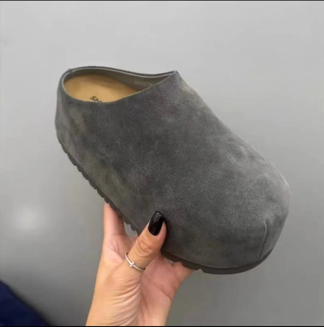 Comfy Women's Platform Clogs